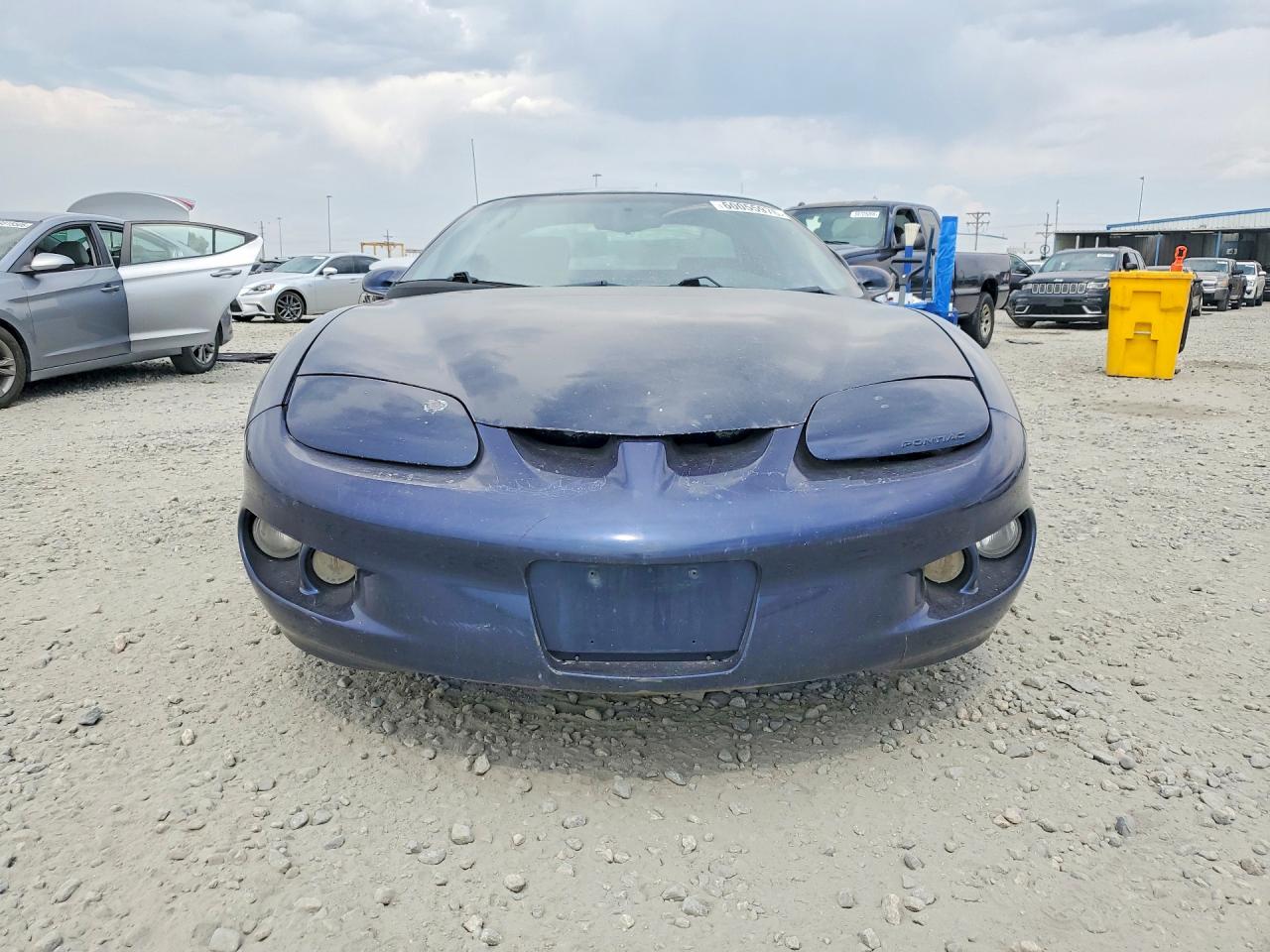 2000 Pontiac Firebird Blue vin: 2G2FS22KXY2149562
