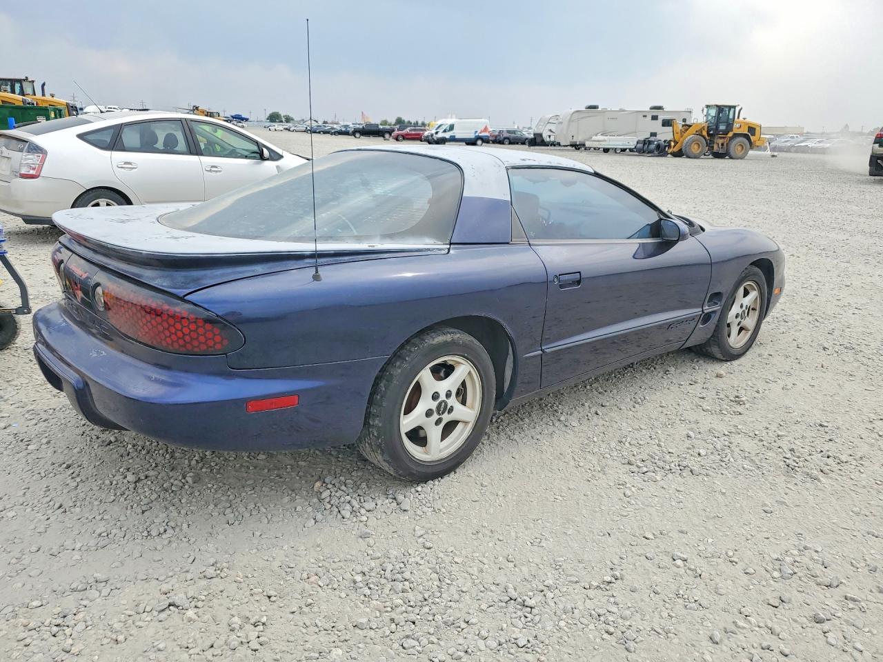 2000 Pontiac Firebird Blue vin: 2G2FS22KXY2149562