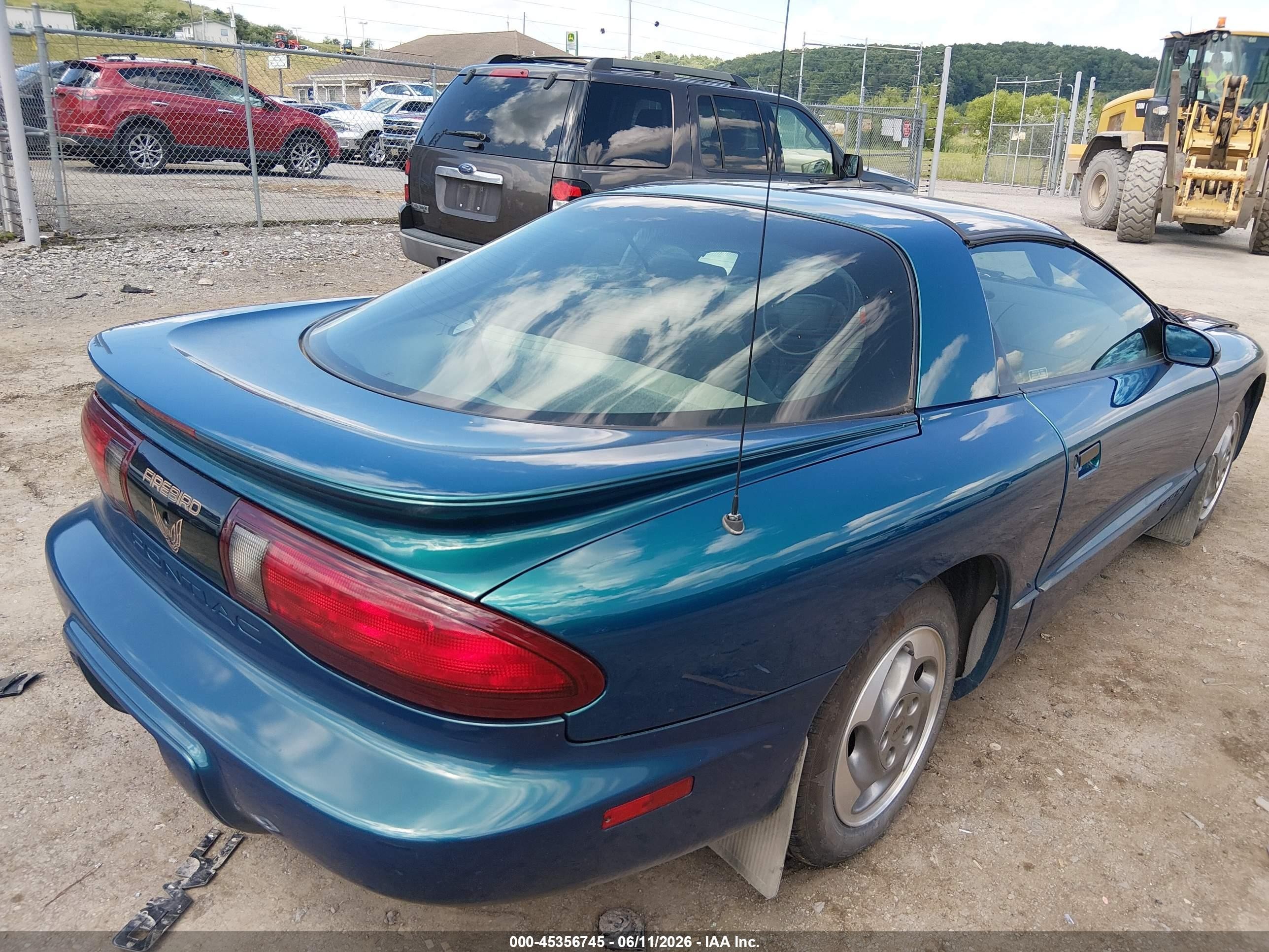 1995 Pontiac Firebird   Green vin: 2G2FS22S0S2240721