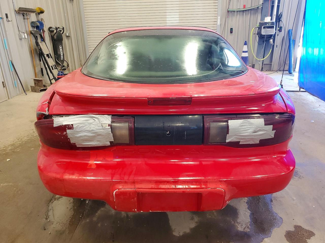 1995 Pontiac Firebird Red vin: 2G2FS22S5S2240343
