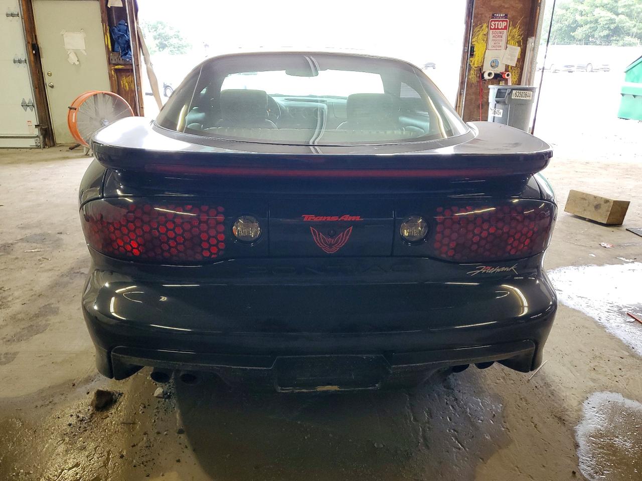 2002 Pontiac Firebird Formula Black vin: 2G2FV22G022149287