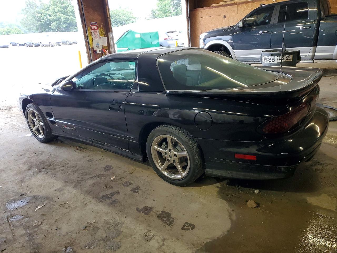 2002 Pontiac Firebird Formula Black vin: 2G2FV22G022149287