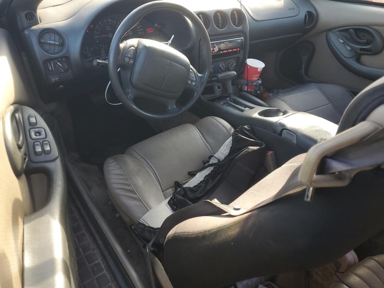 1998 Pontiac Firebird Formula White vin: 2G2FV22G0W2226035