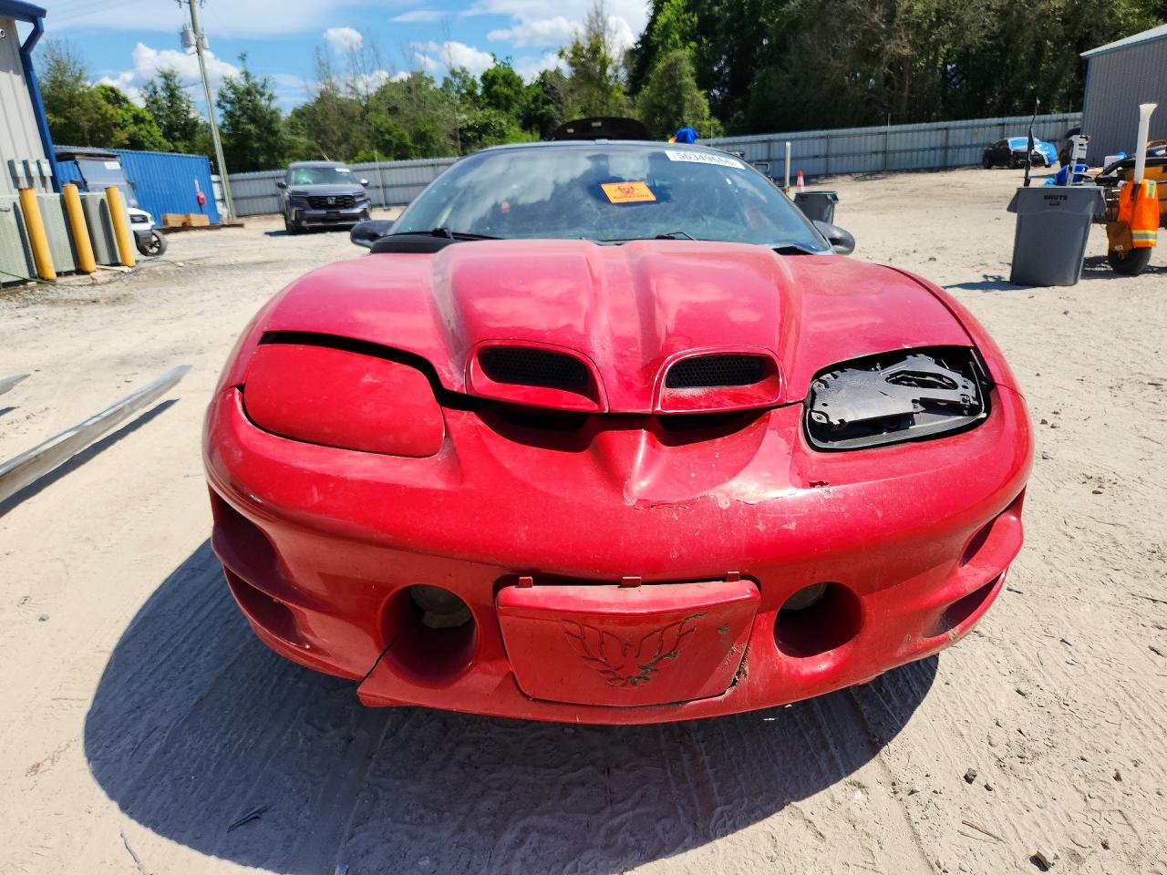 2001 Pontiac Firebird Formula Red vin: 2G2FV22G112120105