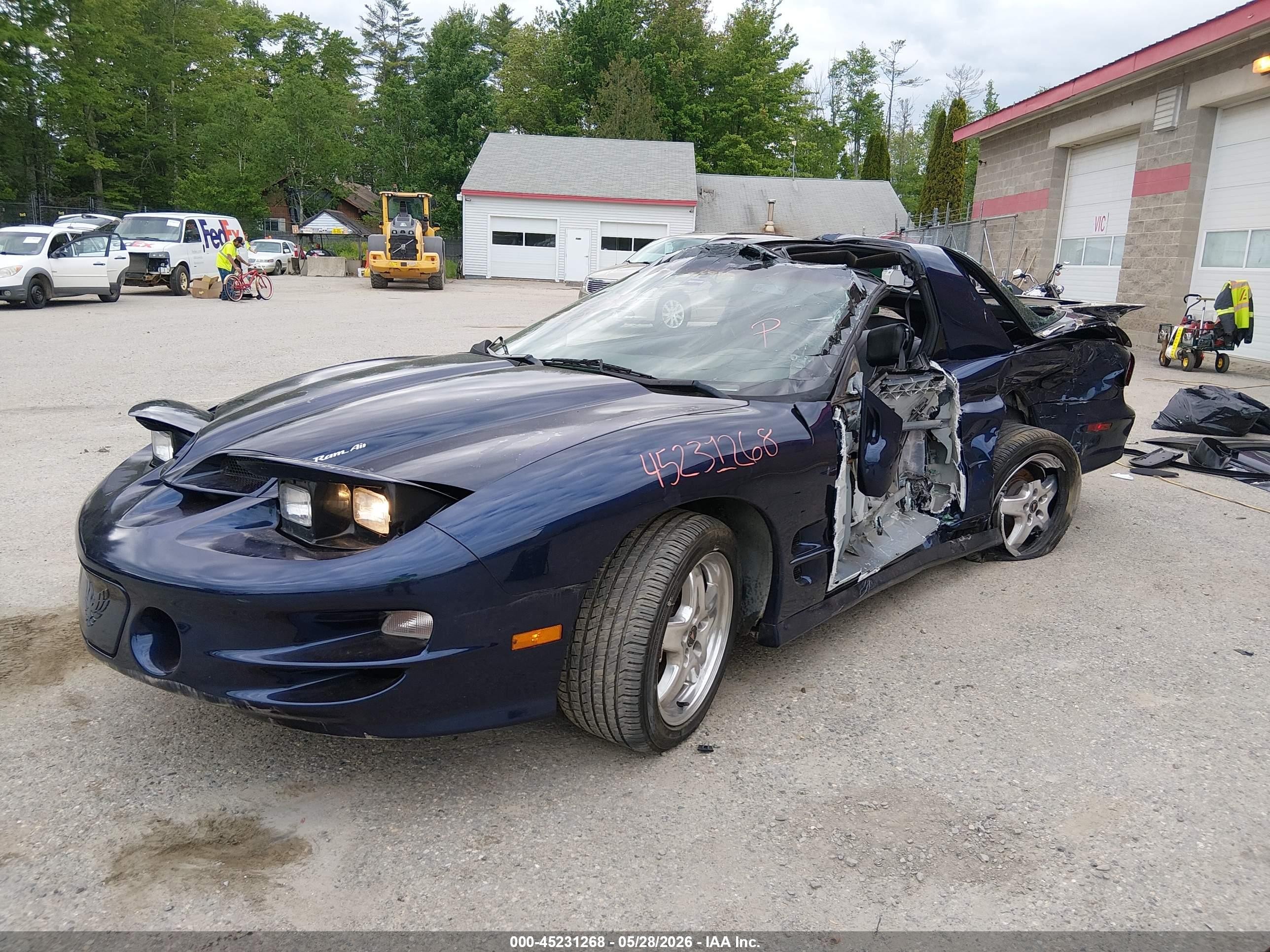 2002 Pontiac Firebird Trans Am Blue vin: 2G2FV22G122165255