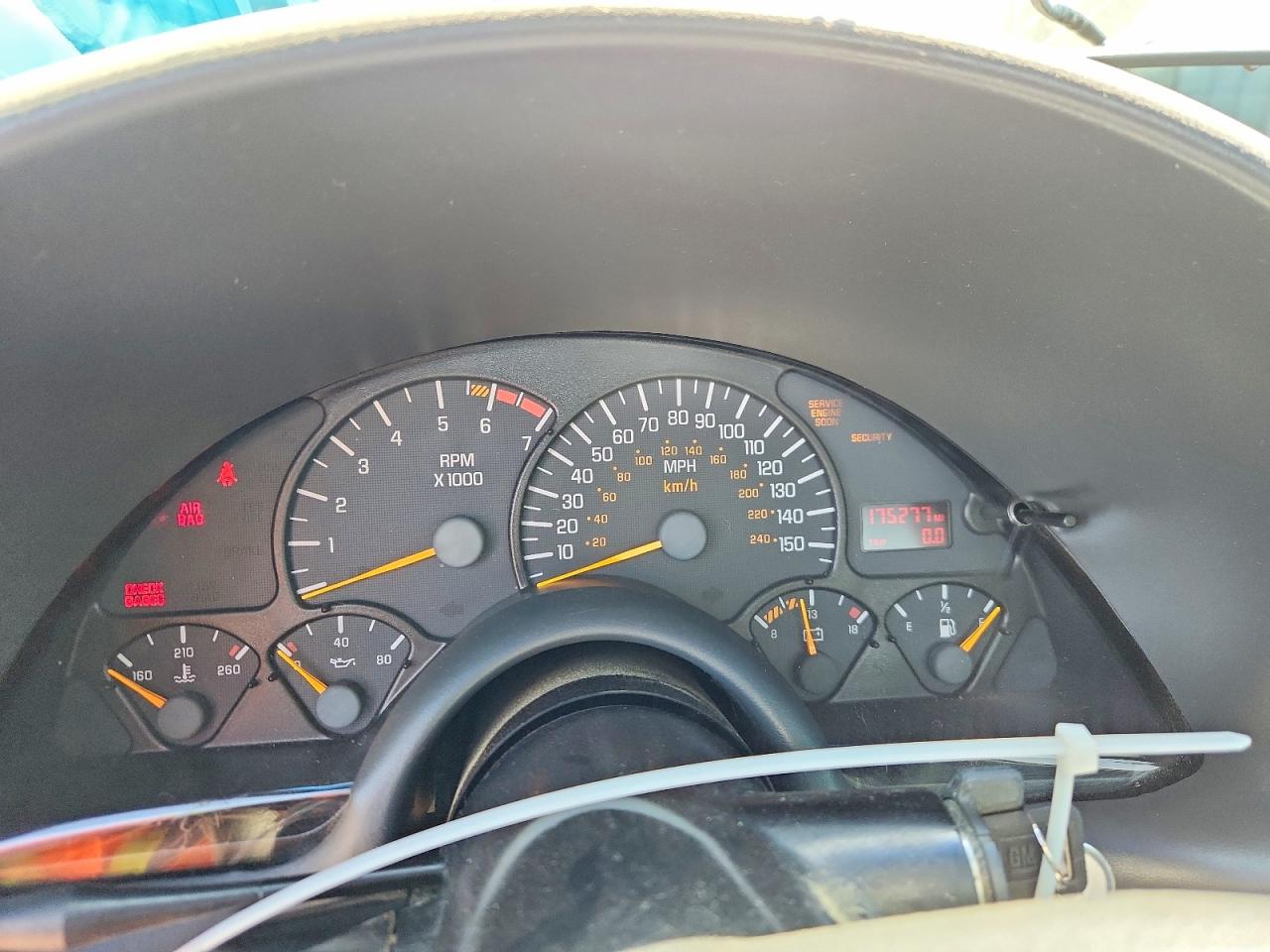 1998 Pontiac Firebird Formula Black vin: 2G2FV22G1W2230806