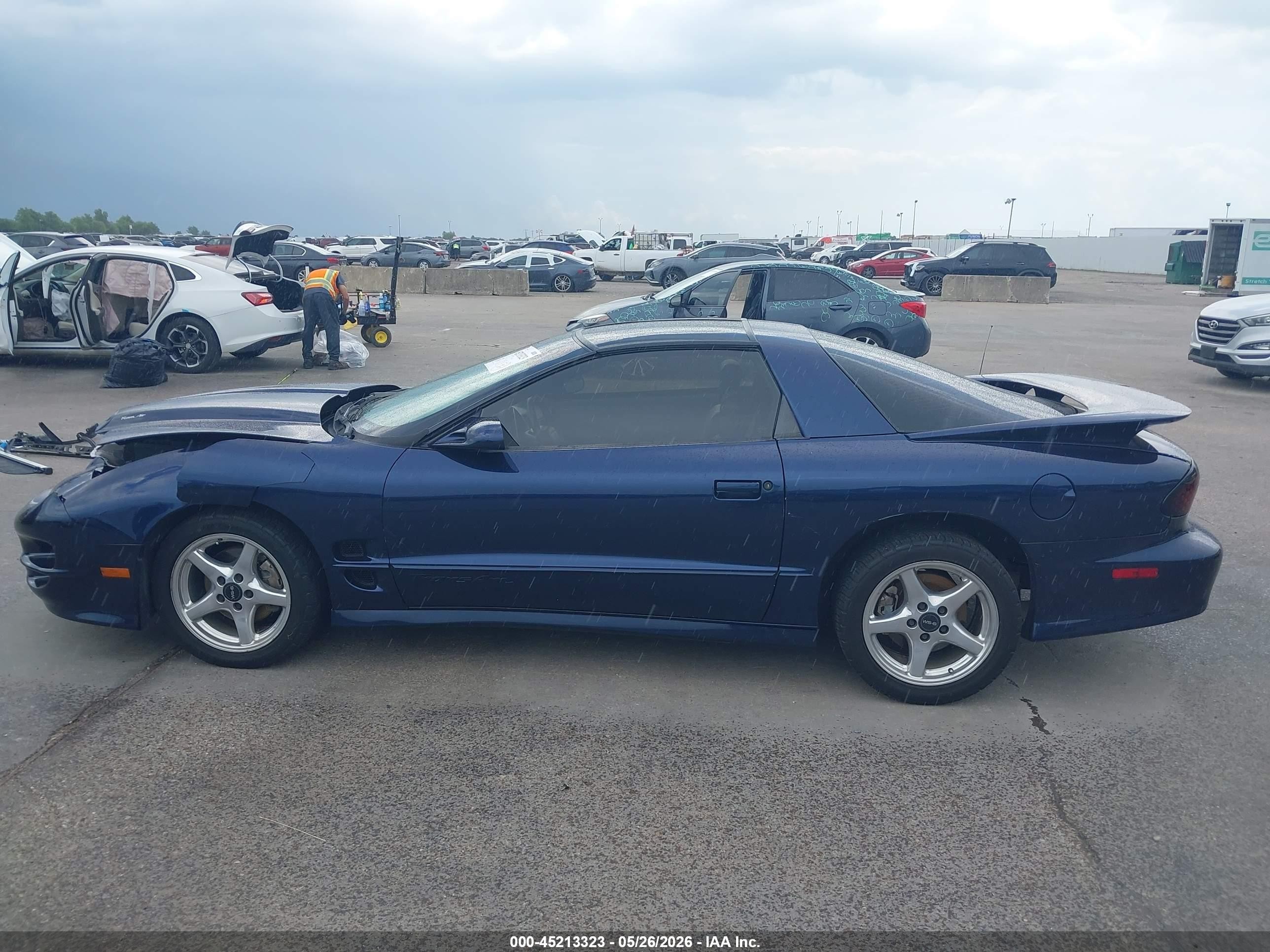 1999 Pontiac Firebird Trans Am Blue vin: 2G2FV22G1X2212324