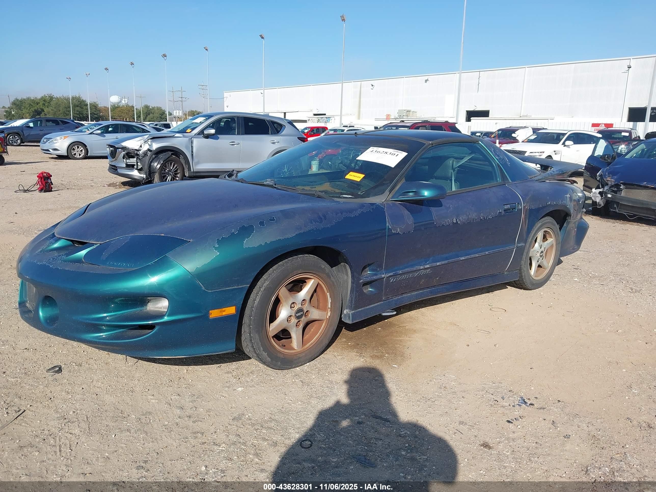 1998 Pontiac Firebird Trans Am Green vin: 2G2FV22G2W2230717