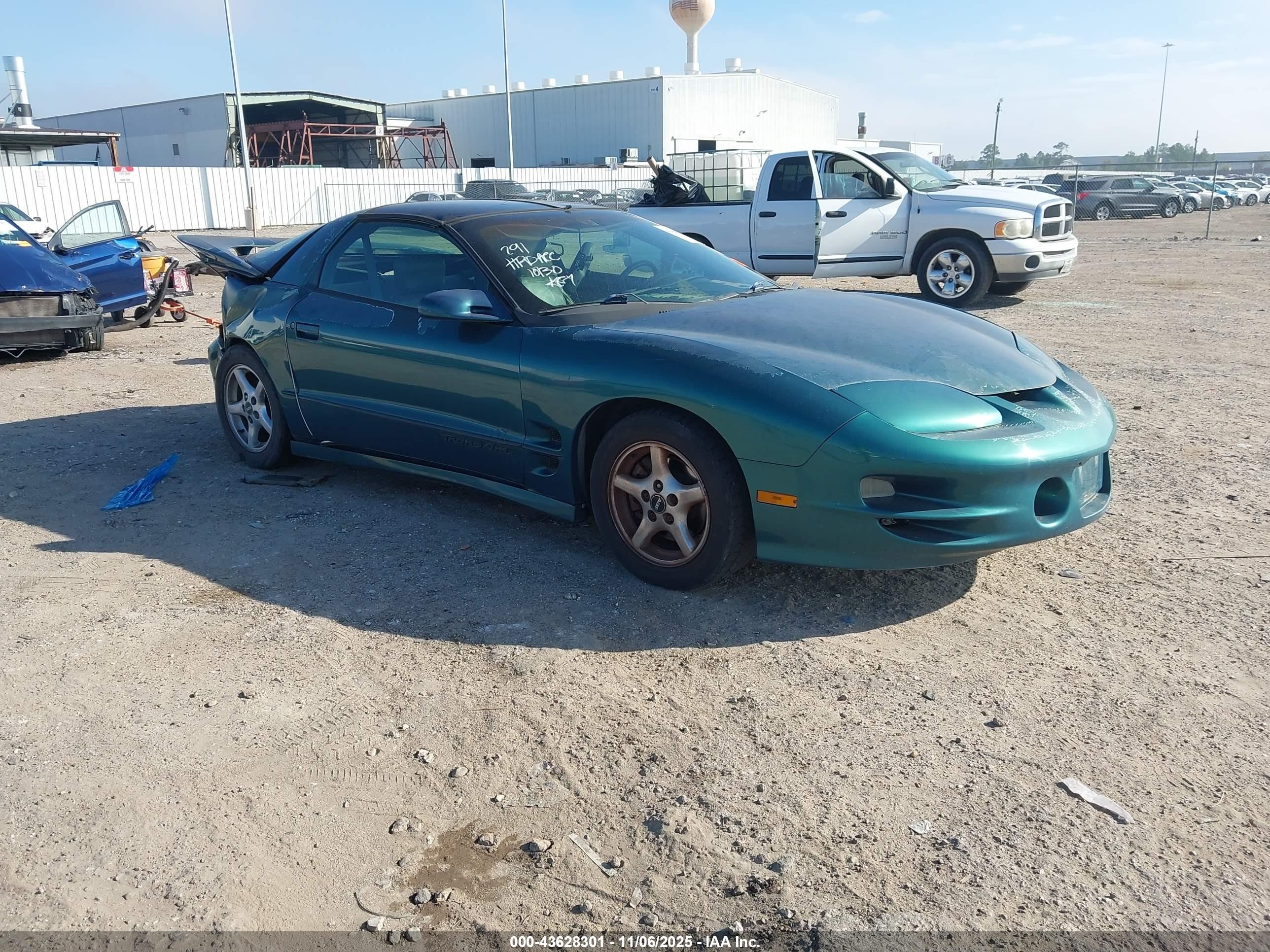 1998 Pontiac Firebird Trans Am Green vin: 2G2FV22G2W2230717