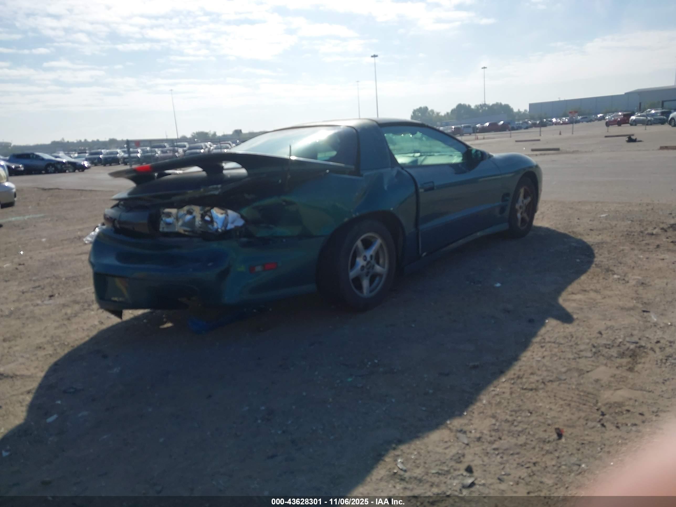 1998 Pontiac Firebird Trans Am Green vin: 2G2FV22G2W2230717