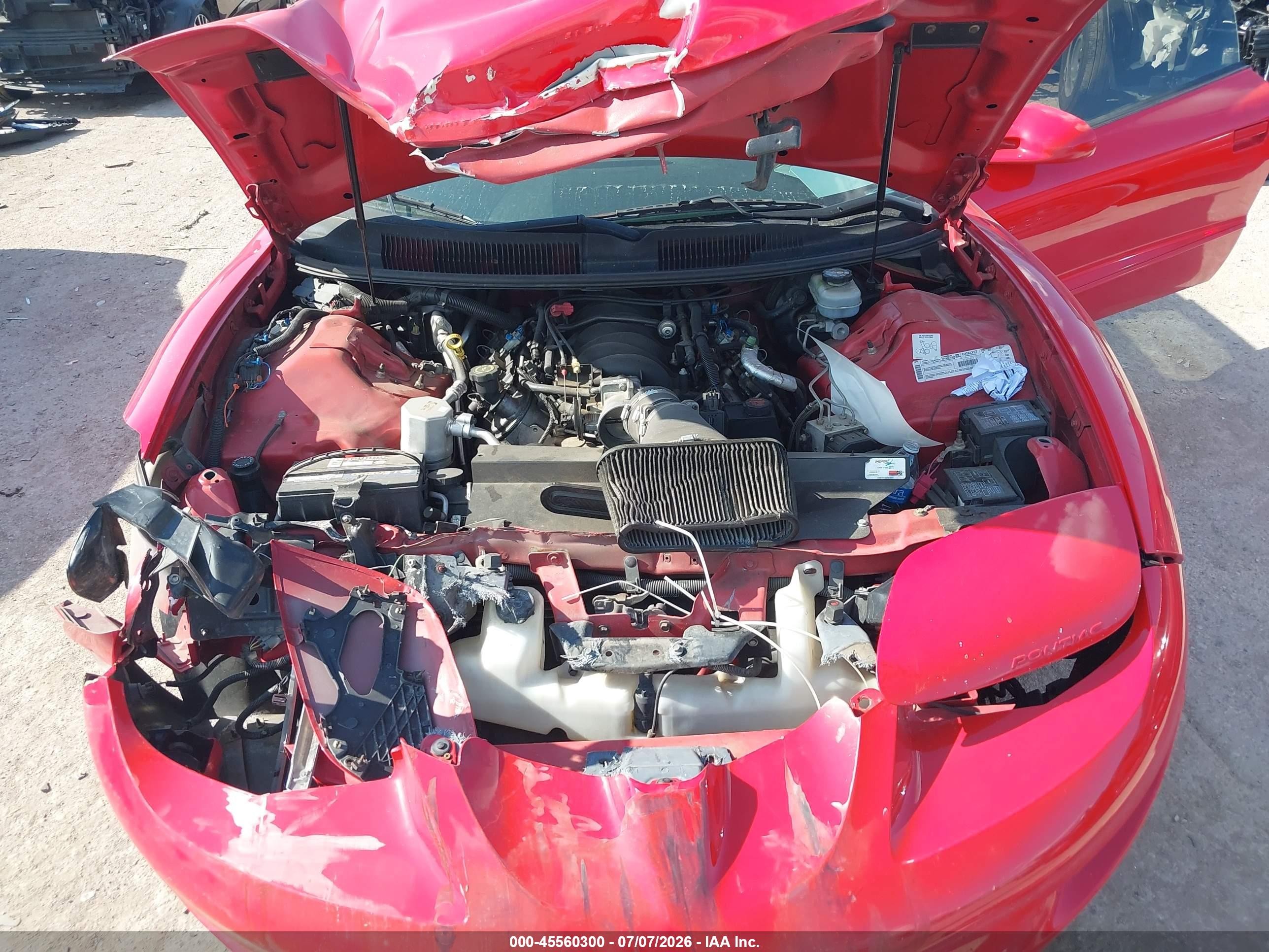 2001 Pontiac Firebird Formula Red vin: 2G2FV22G512116851