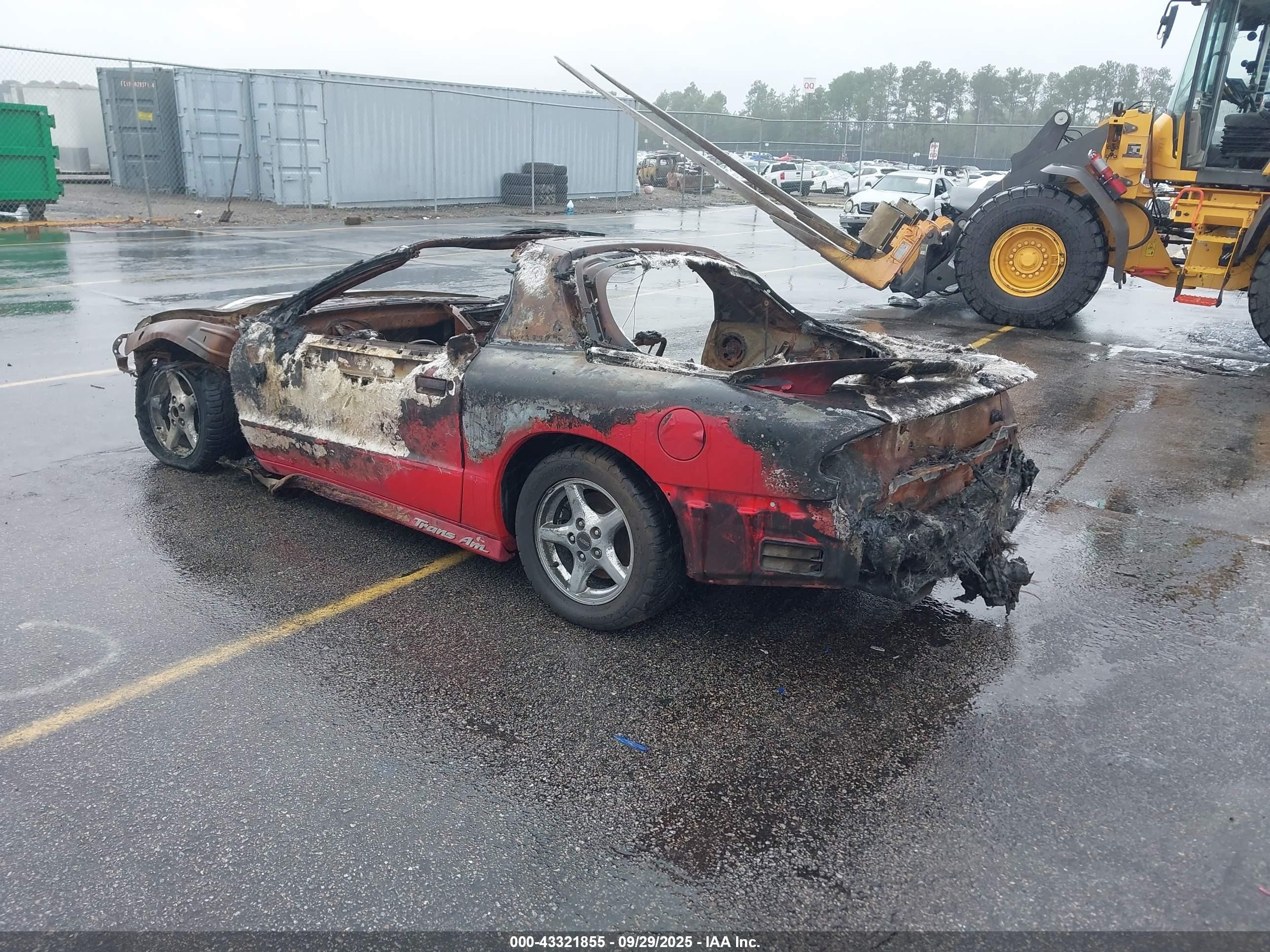 1998 Pontiac Firebird Trans Am Red vin: 2G2FV22G5W2203964