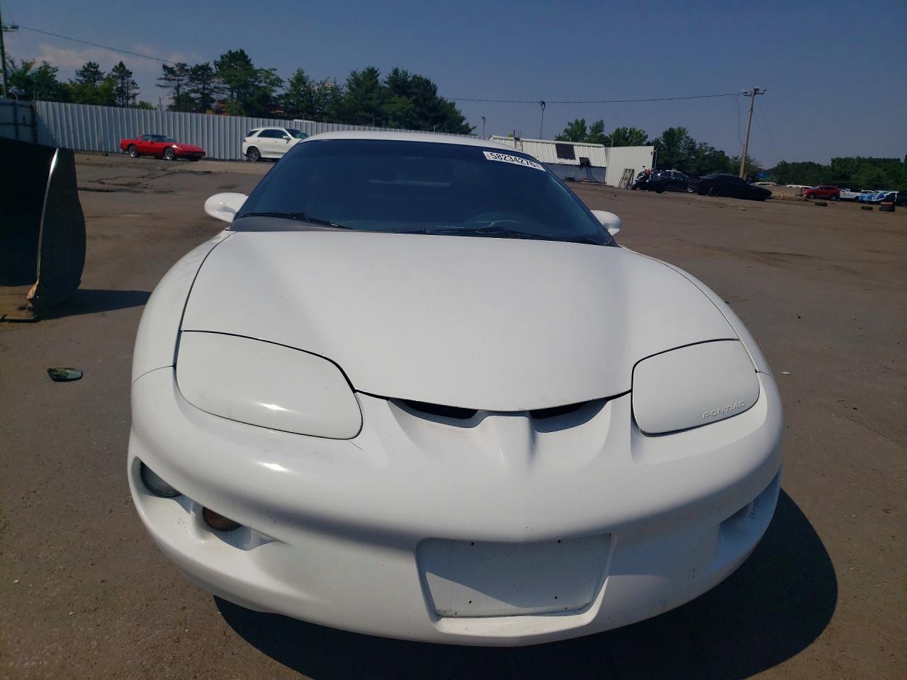 1998 Pontiac Firebird Formula/trans Am White vin: 2G2FV22G7W2216098