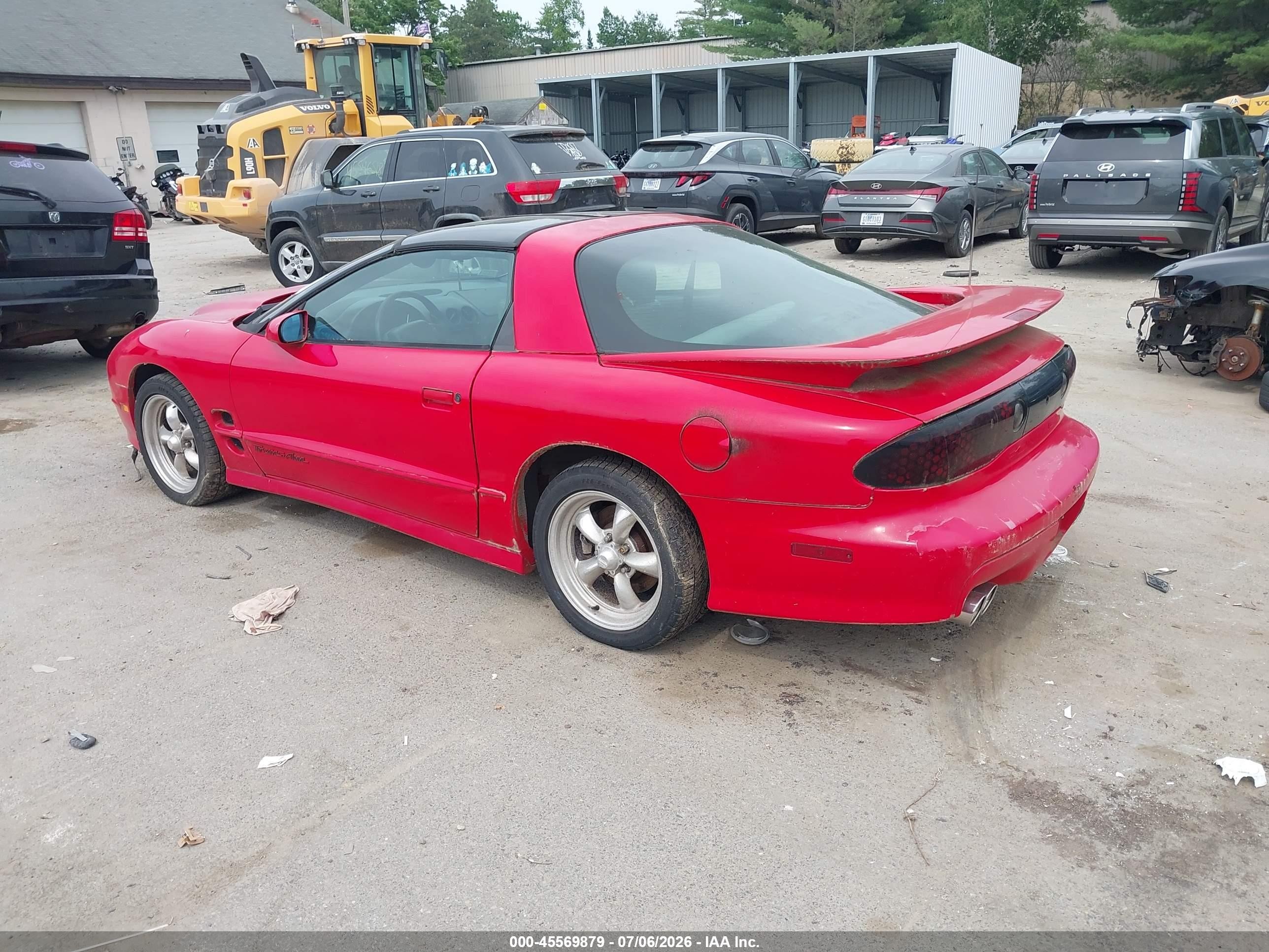1998 Pontiac Firebird Trans Am Red vin: 2G2FV22G7W2216876