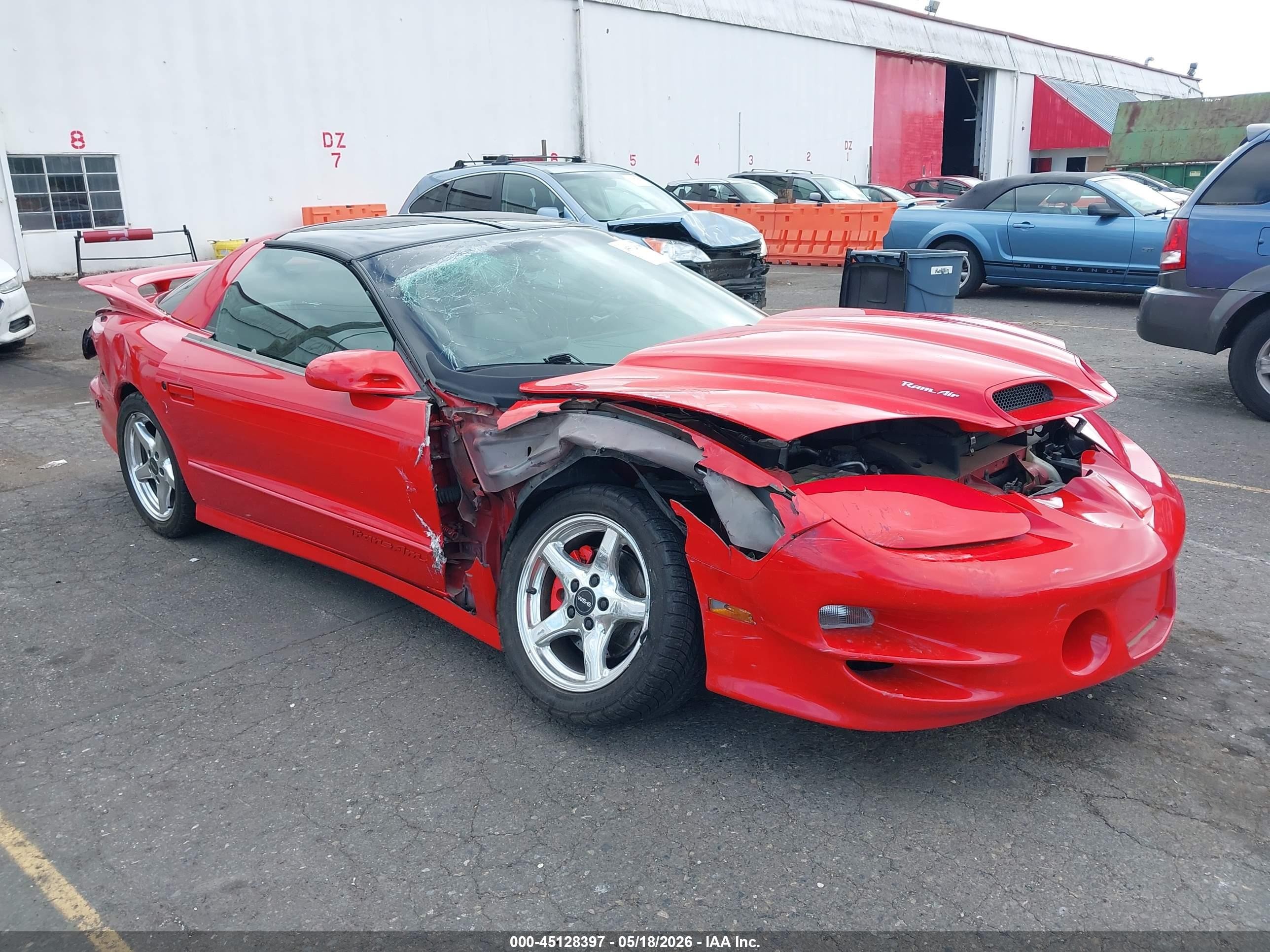 2001 Pontiac Firebird Trans Am Red vin: 2G2FV22G812110896
