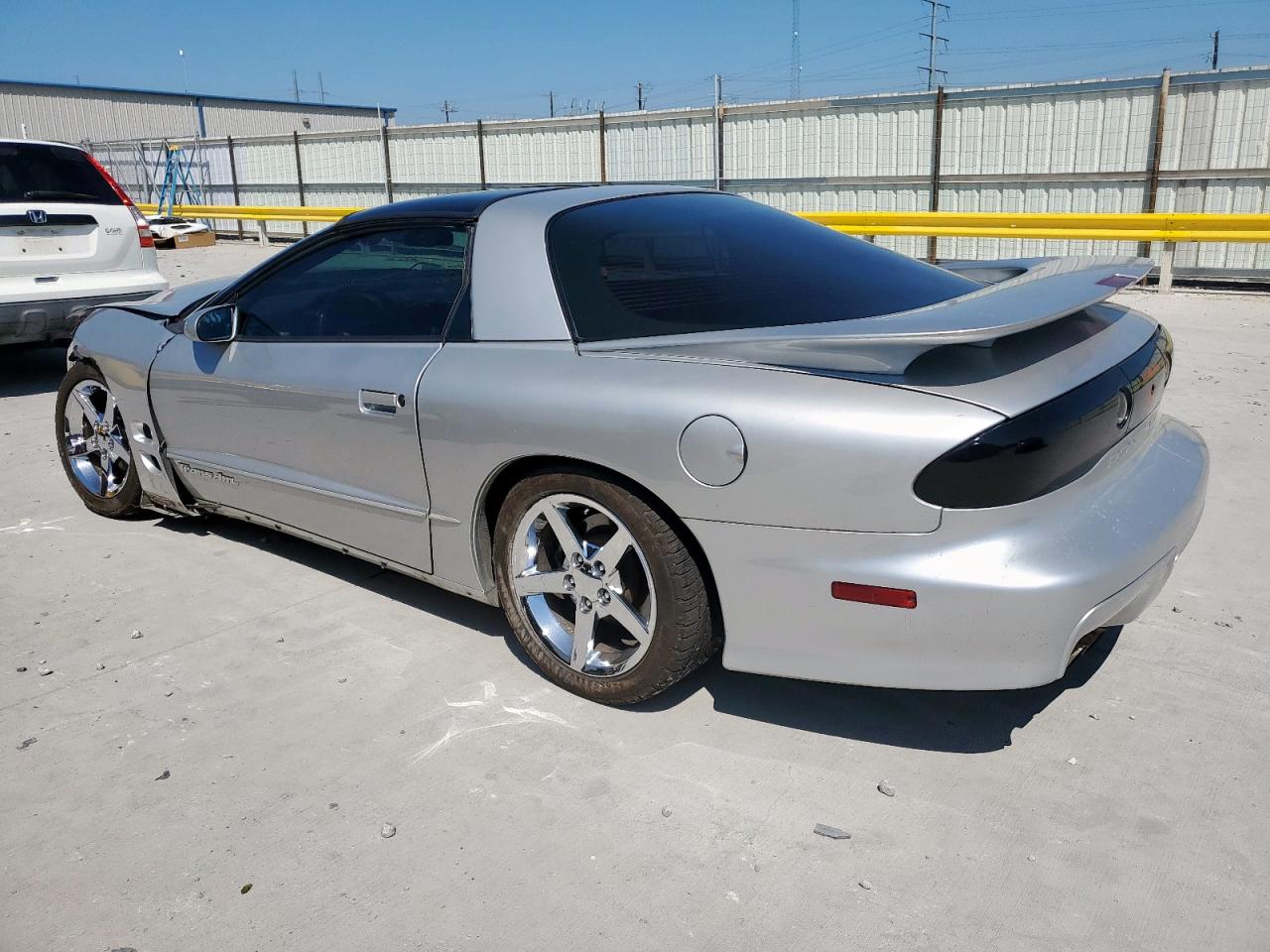 1998 Pontiac Firebird Formula Silver vin: 2G2FV22G9W2221514