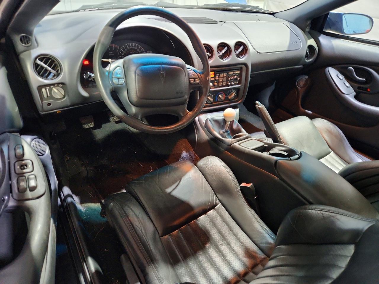 1995 Pontiac Firebird Formula Blue vin: 2G2FV22P4S2248162