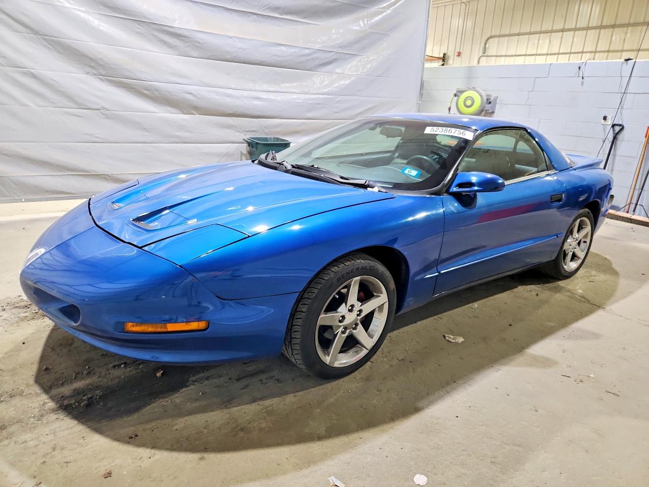 1995 Pontiac Firebird Formula Blue vin: 2G2FV22P4S2248162