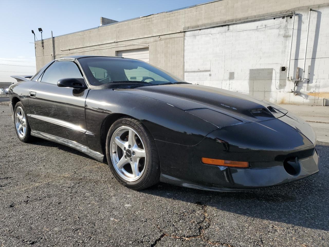 1997 Pontiac Firebird Formula Black vin: 2G2FV22P6V2209965