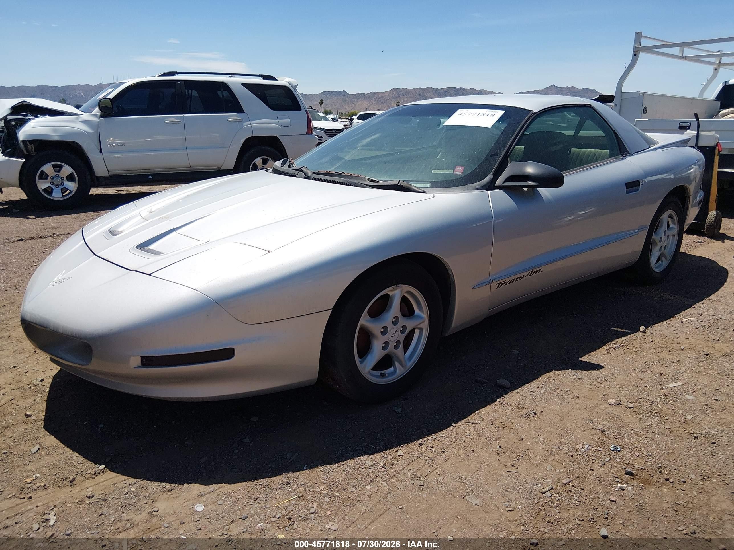 1995 Pontiac Firebird Formula/trans Am Silver vin: 2G2FV22P8S2237052