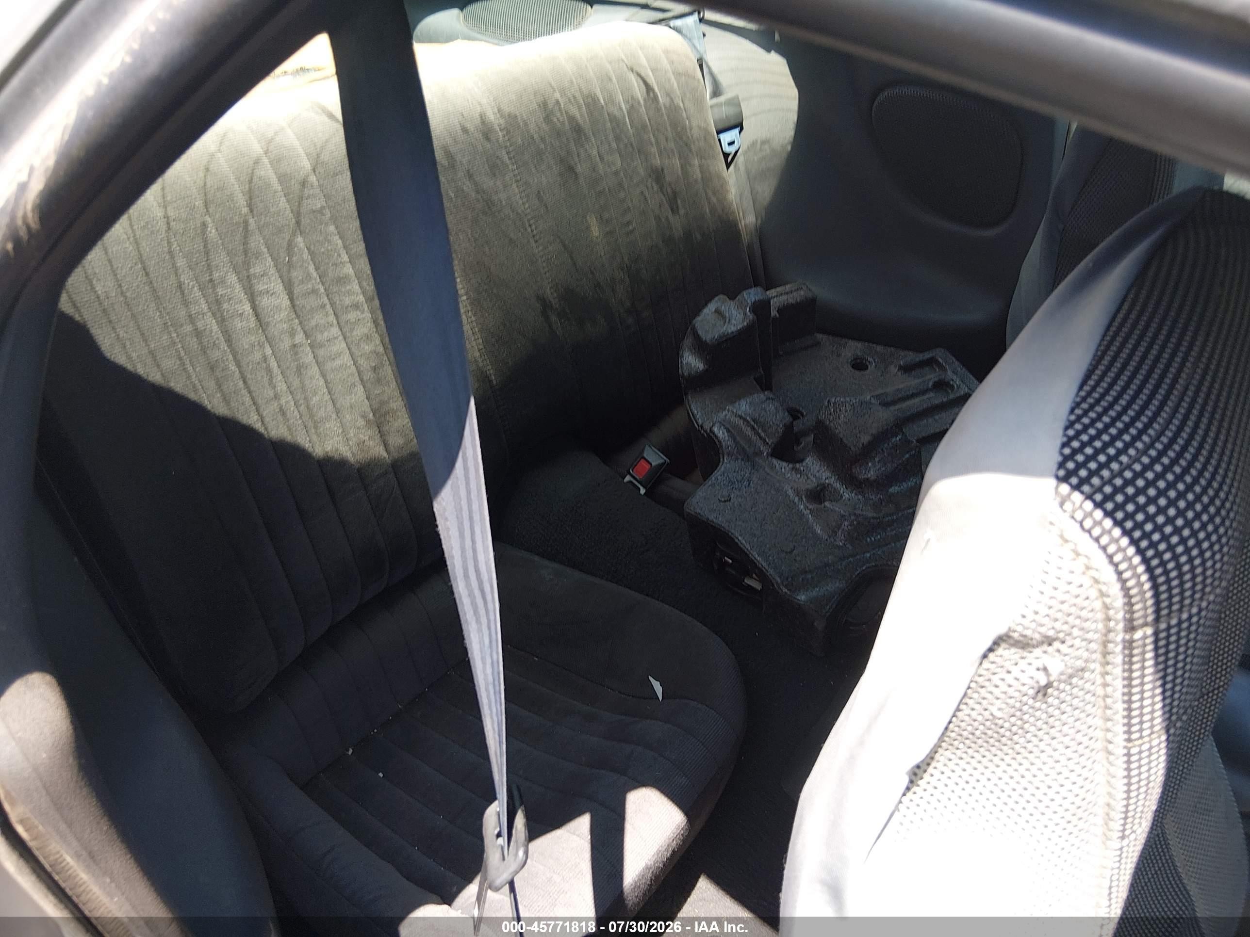 1995 Pontiac Firebird Formula/trans Am Silver vin: 2G2FV22P8S2237052