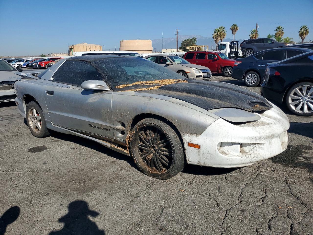 1995 Pontiac Firebird Formula Silver vin: 2G2FV22P9S2213956