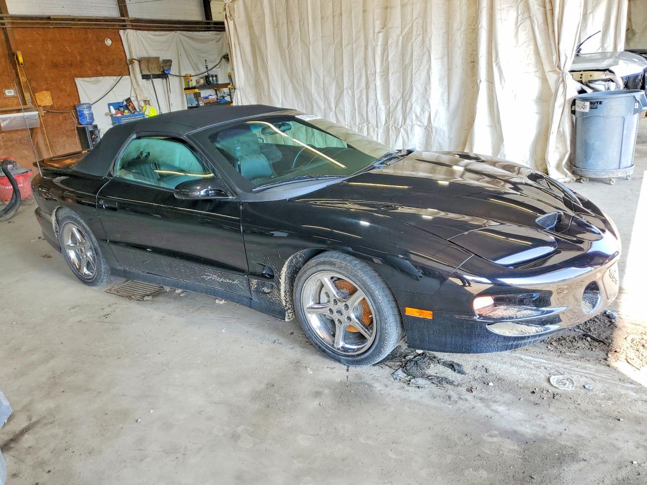 2002 Pontiac Firebird Trans Am Black vin: 2G2FV32G722130371