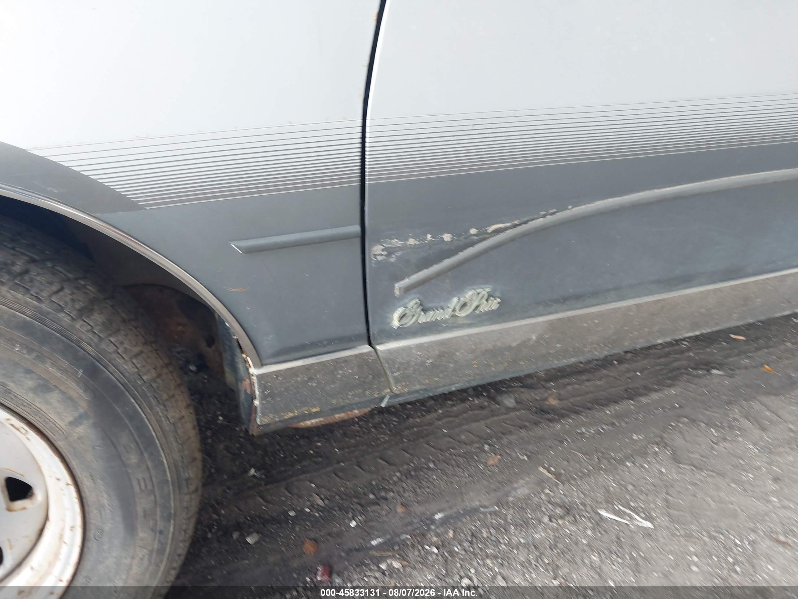 1987 Pontiac Grand Prix   Gray vin: 2G2GJ11A7H2206066