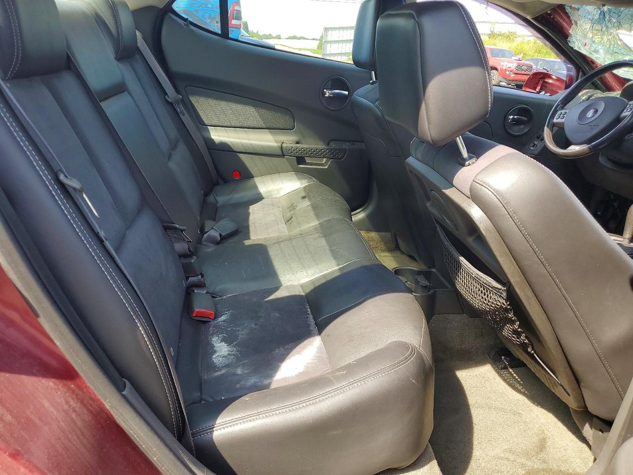 2005 Pontiac Grand Prix Gxp Burgundy vin: 2G2WC54C751324212