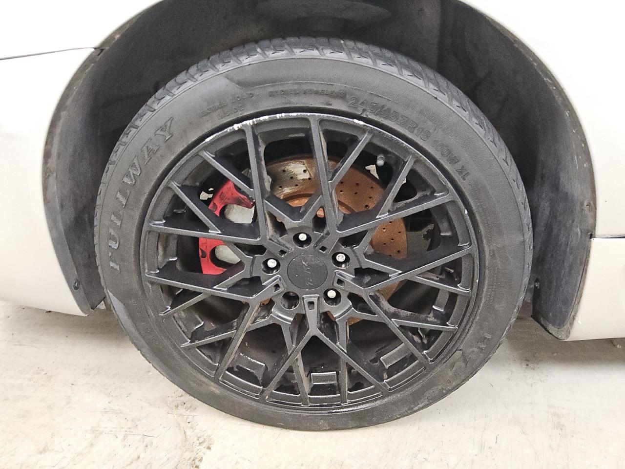 2008 Pontiac Grand Prix Gxp Gray vin: 2G2WC55C081114733 Damage: Left Front Wheel, Curb Rash, 6 To 7 Inches