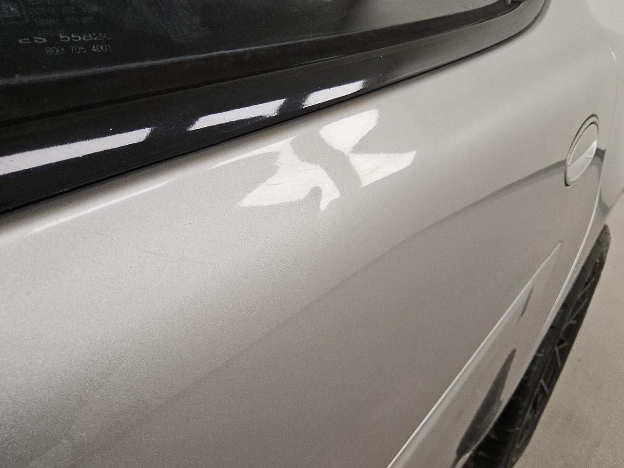 2008 Pontiac Grand Prix Gxp Gray vin: 2G2WC55C081114733 Damage: Left Rear Door, Dent(S) W/ Paint Dmg, 3 To 4 Inches