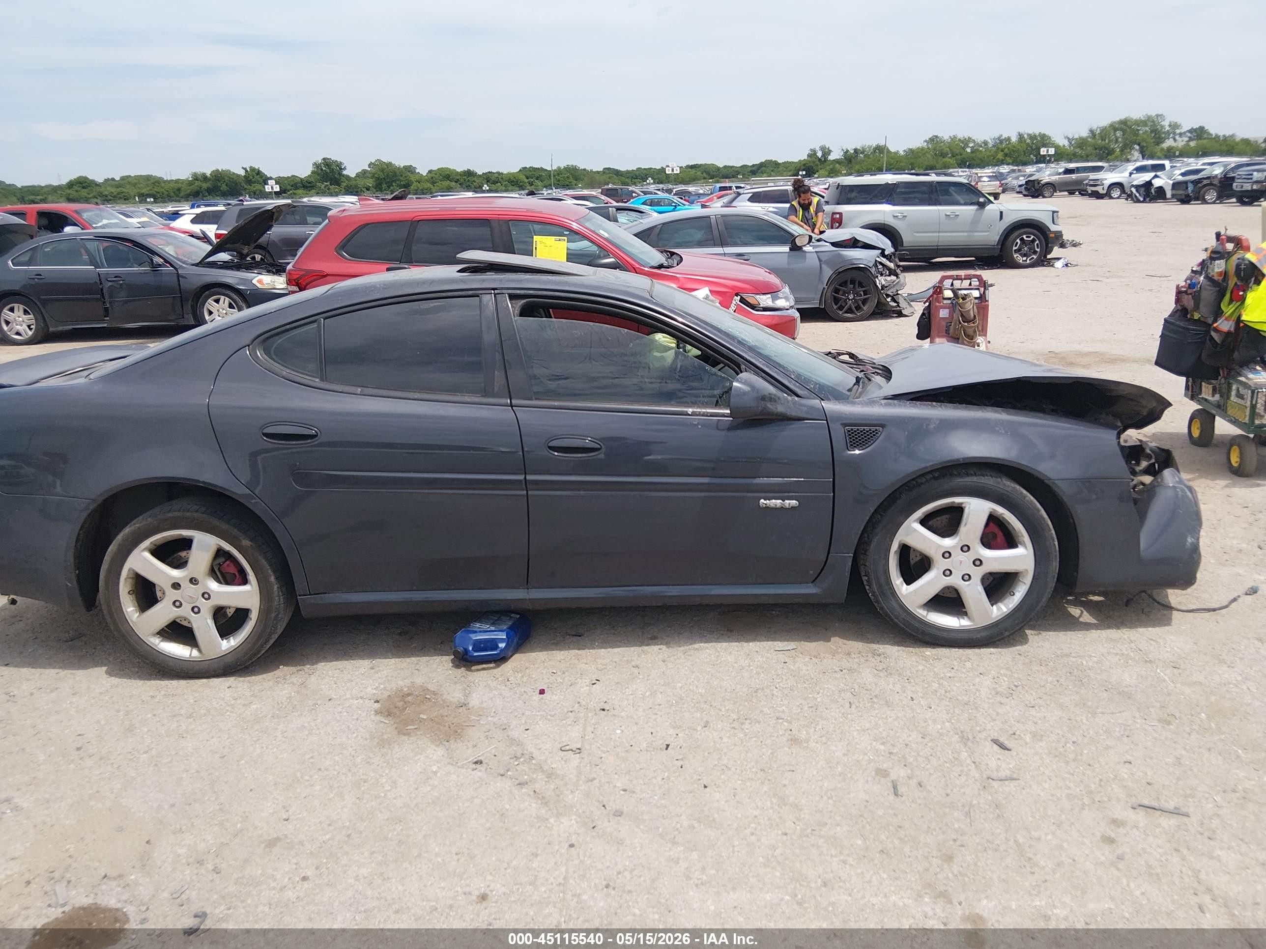 2008 Pontiac Grand Prix Gxp Gray vin: 2G2WC55C781160687