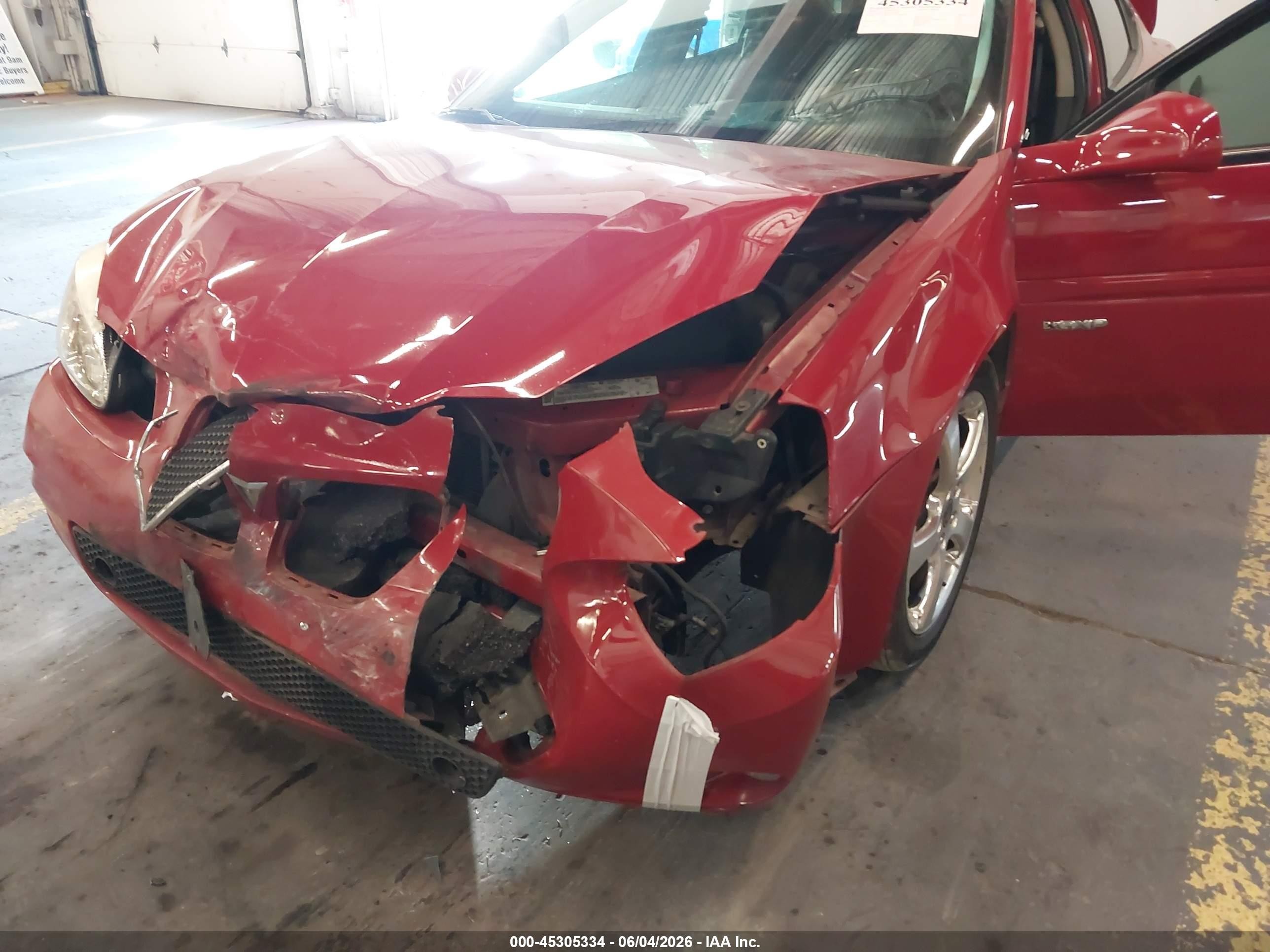 2006 Pontiac Grand Prix Gxp Red vin: 2G2WC58C161309992