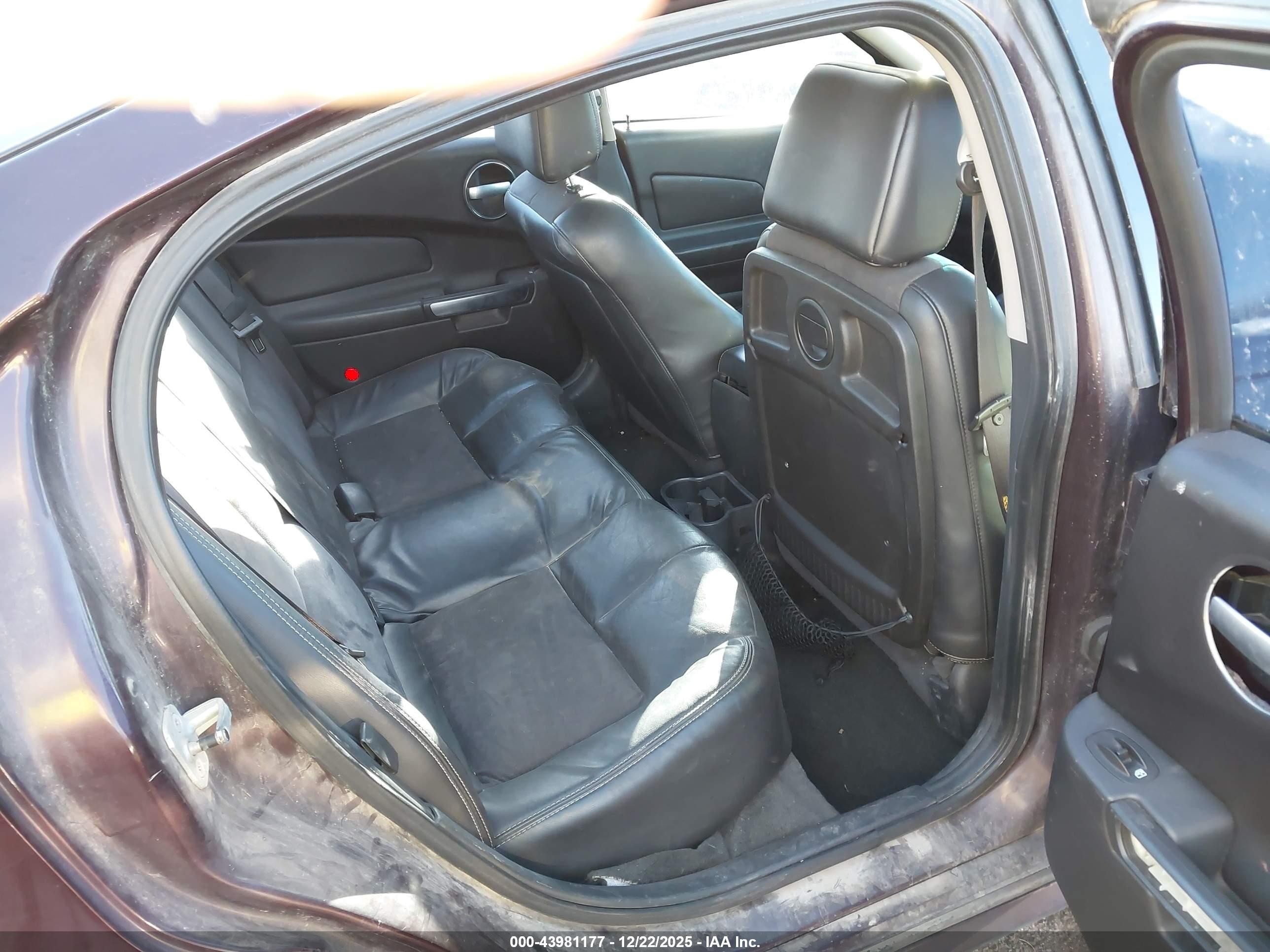 2006 Pontiac Grand Prix Gxp Burgundy vin: 2G2WC58C461104392