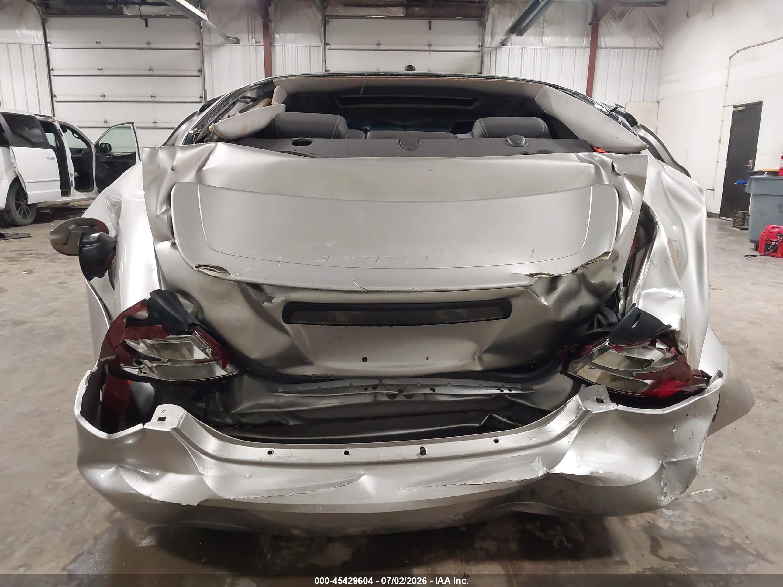 2006 Pontiac Grand Prix Gxp Silver vin: 2G2WC58CX61191781