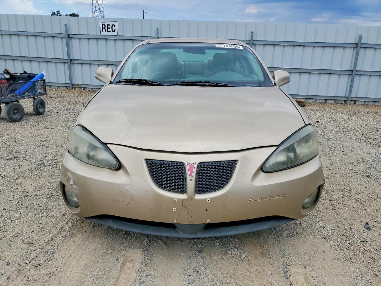 2005 Pontiac Grand Prix Beige vin: 2G2WP522151203366