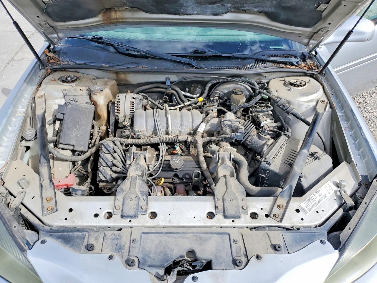 2004 Pontiac Grand Prix Gt Silver vin: 2G2WP522241256267