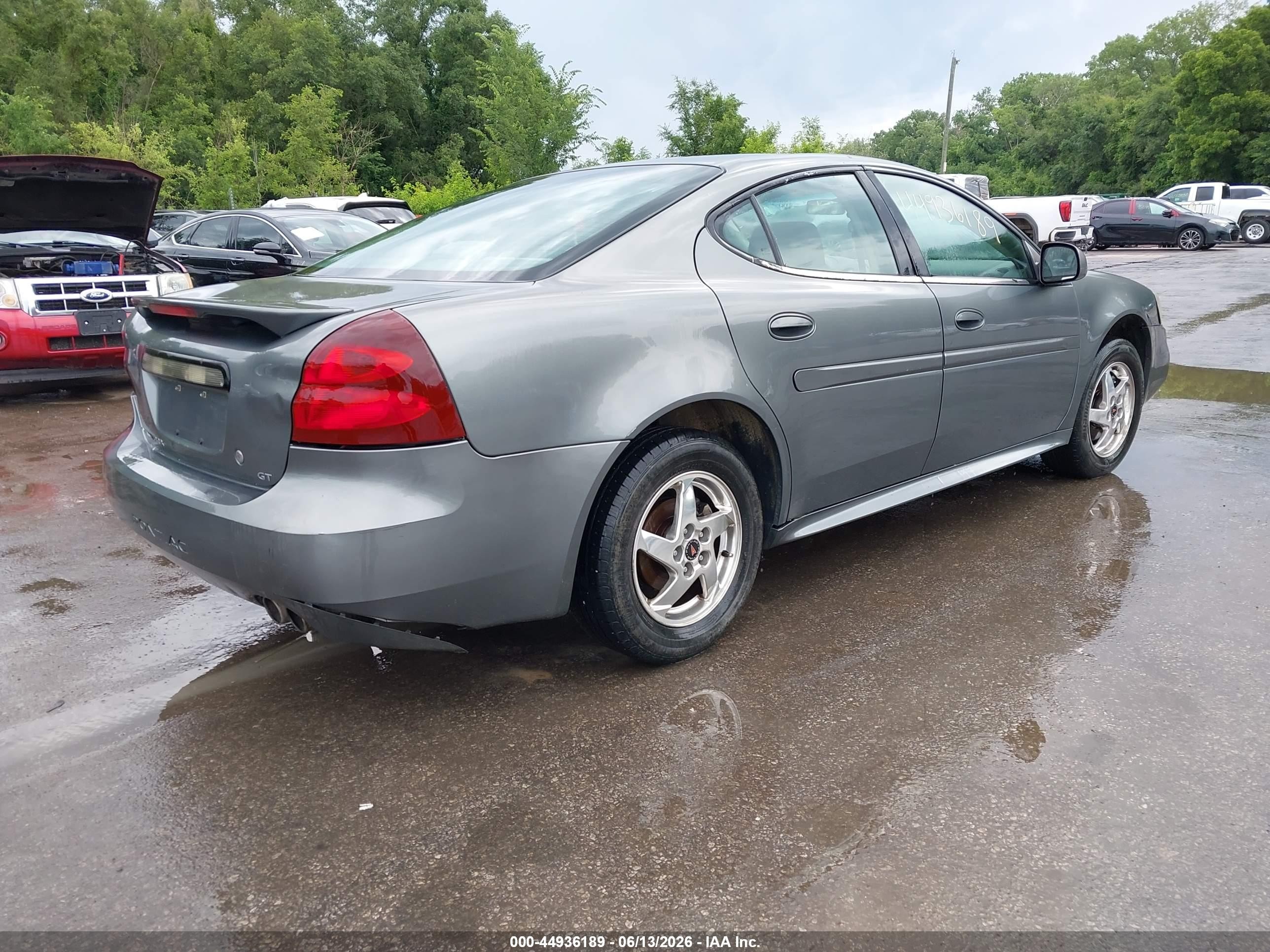 2004 Pontiac Grand Prix Gt1 Серый vin: 2G2WP522241331341