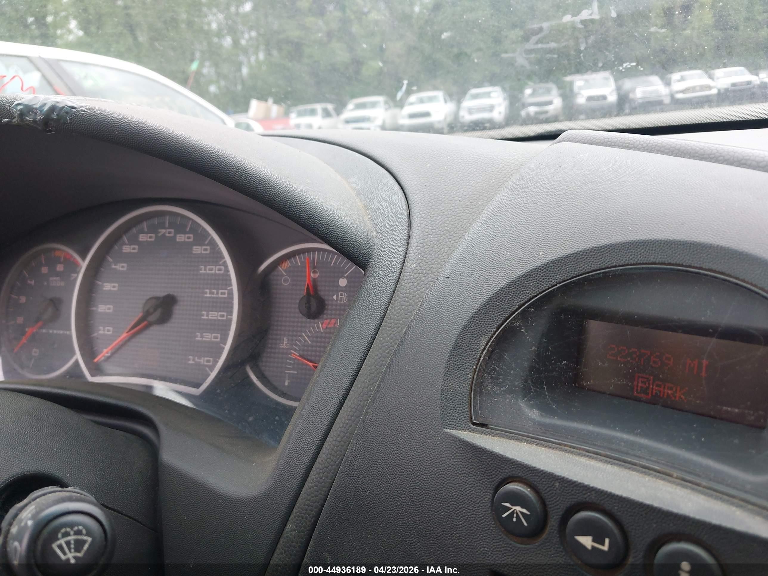 2004 Pontiac Grand Prix Gt1 Серый vin: 2G2WP522241331341