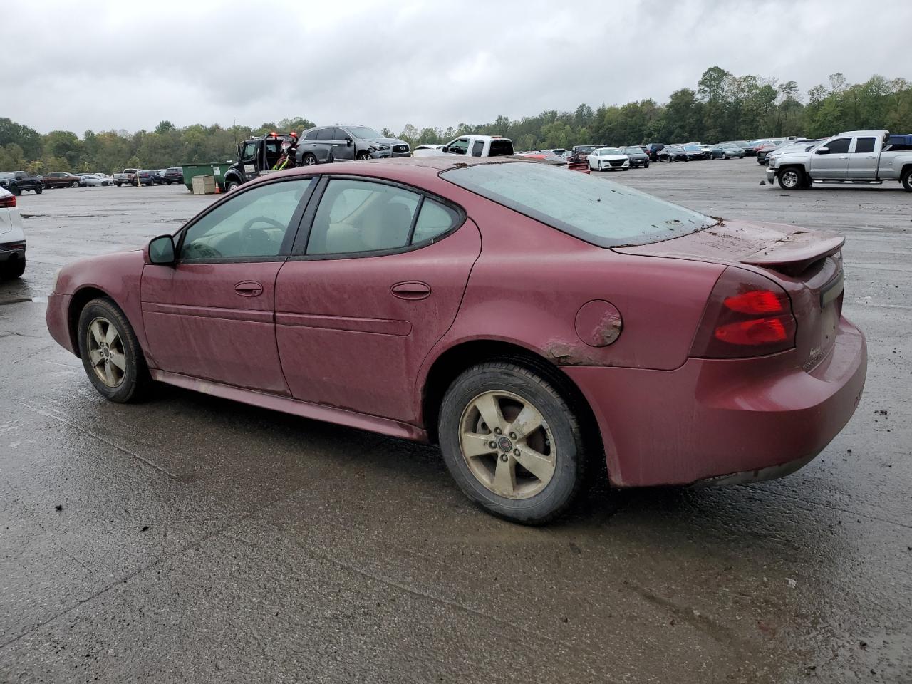 2005 Pontiac Grand Prix Maroon vin: 2G2WP522351325145