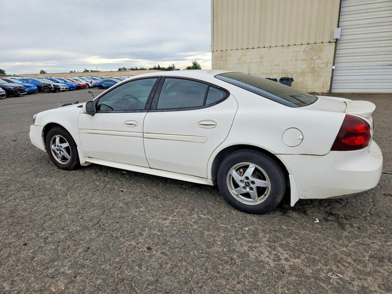 2004 Pontiac Grand Prix White vin: 2G2WP522441207569