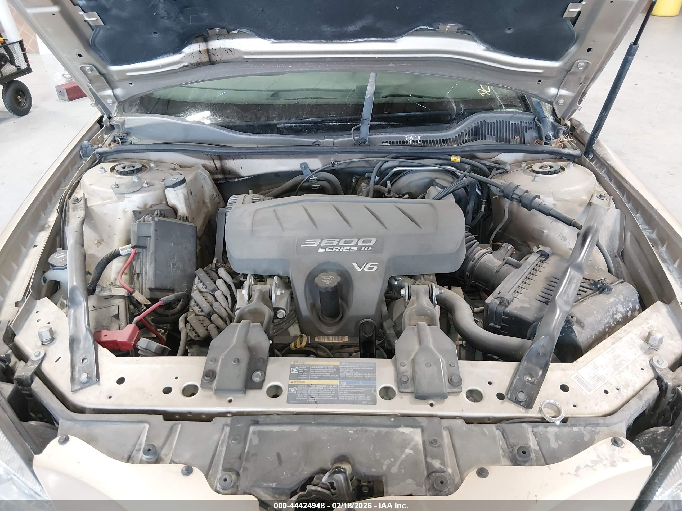 2005 Pontiac Grand Prix   Gold vin: 2G2WP522451195182