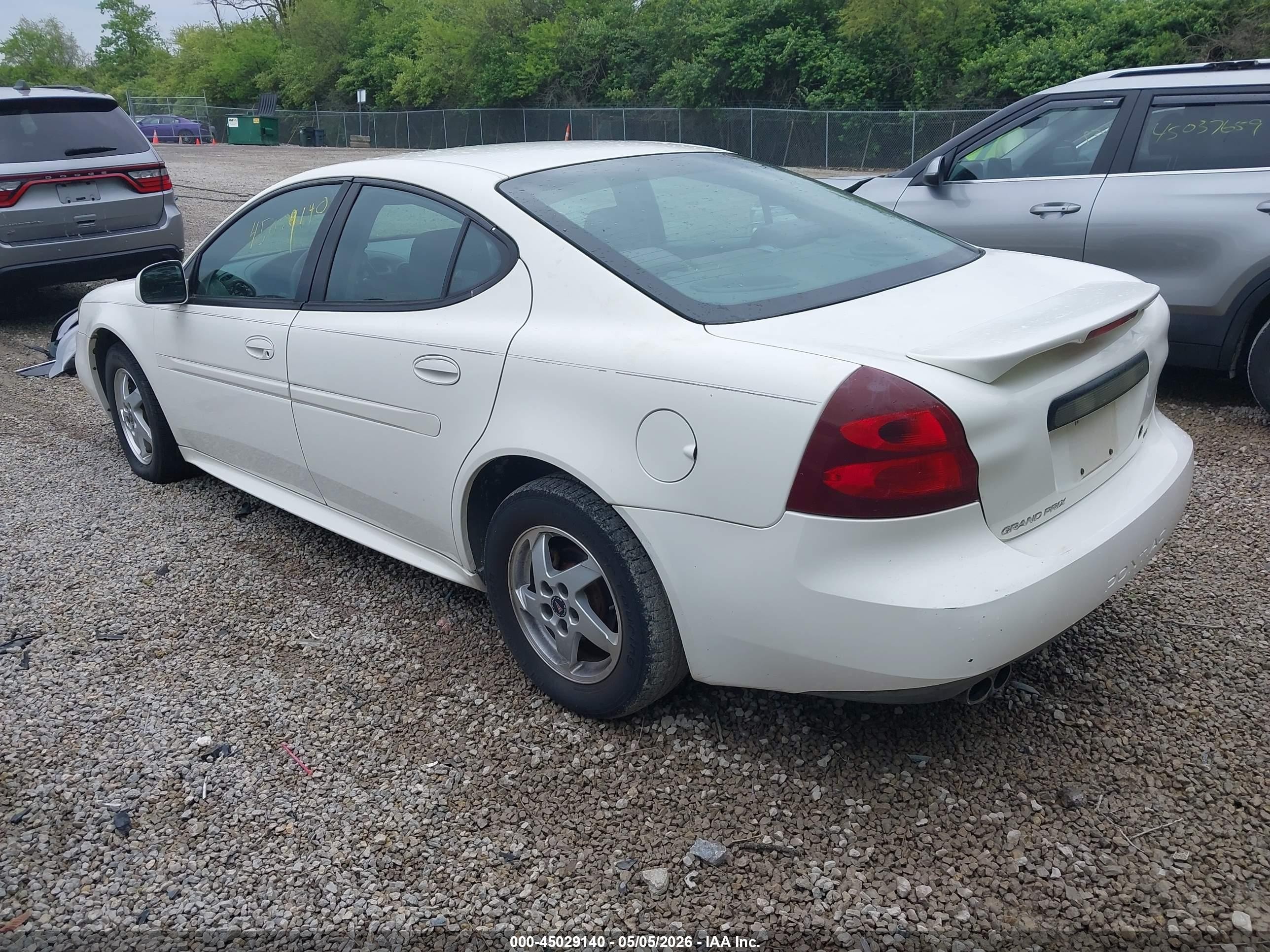 2004 Pontiac Grand Prix Gt1 Белый vin: 2G2WP522541125074