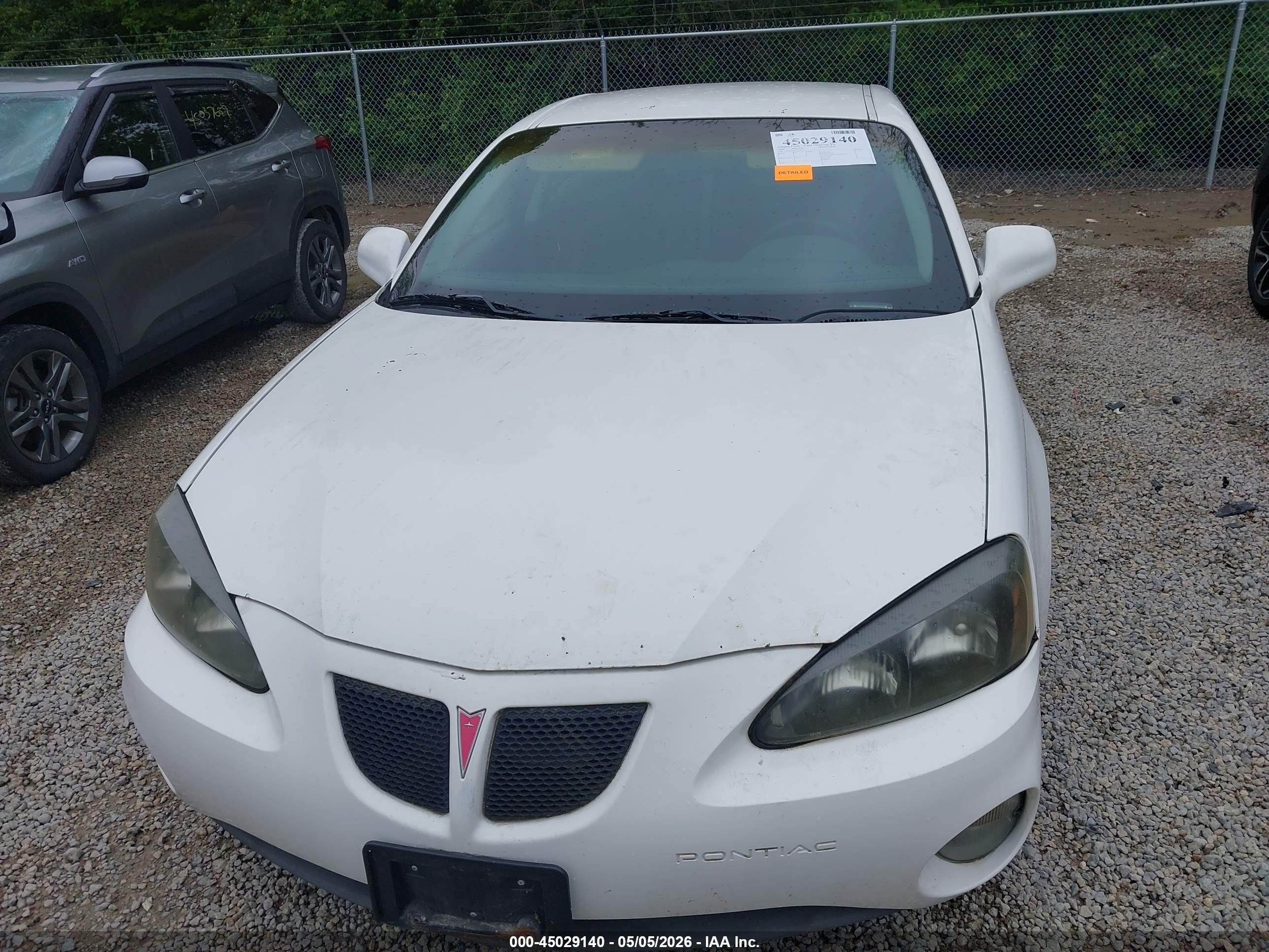 2004 Pontiac Grand Prix Gt1 Белый vin: 2G2WP522541125074