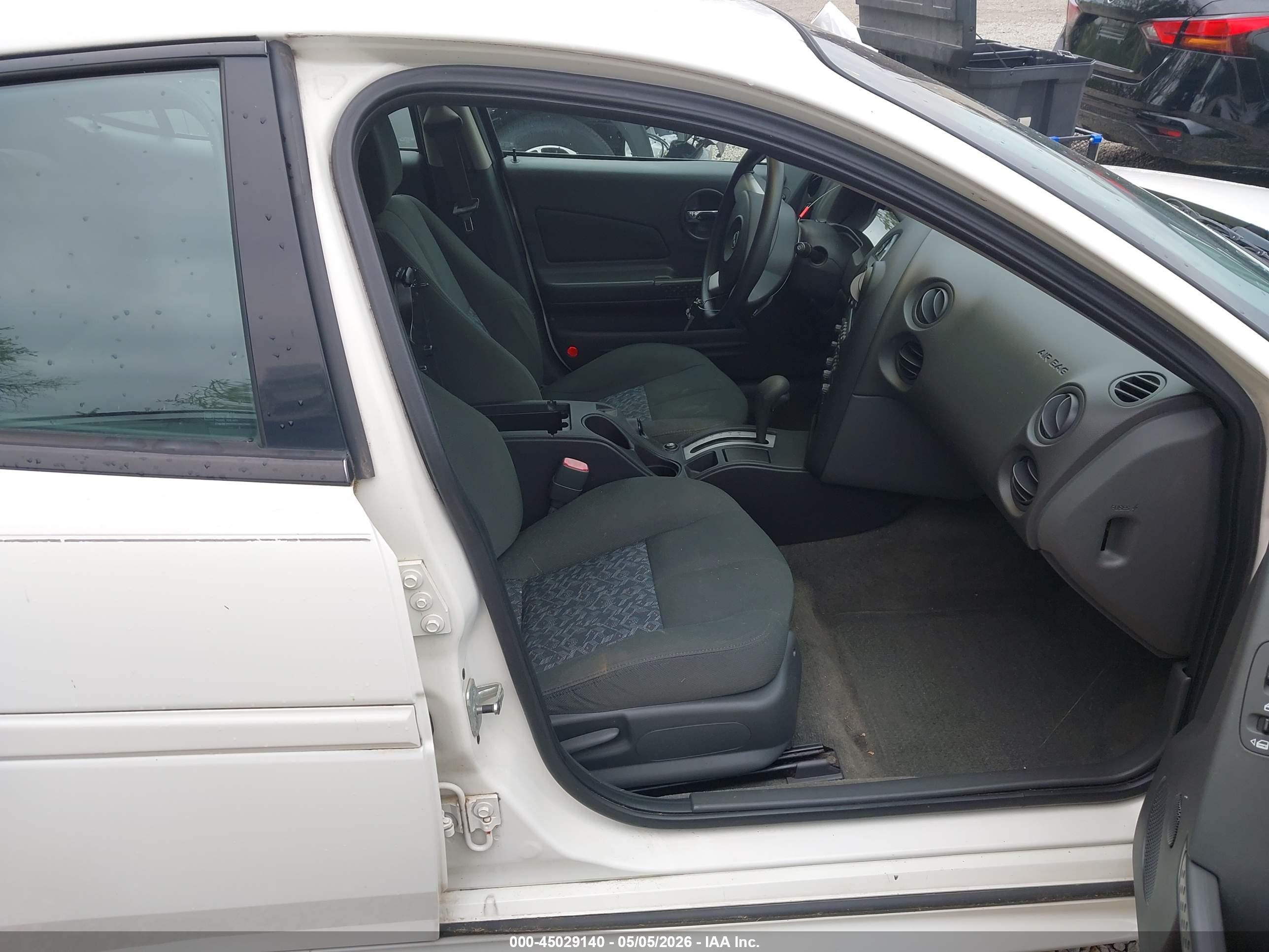 2004 Pontiac Grand Prix Gt1 Белый vin: 2G2WP522541125074
