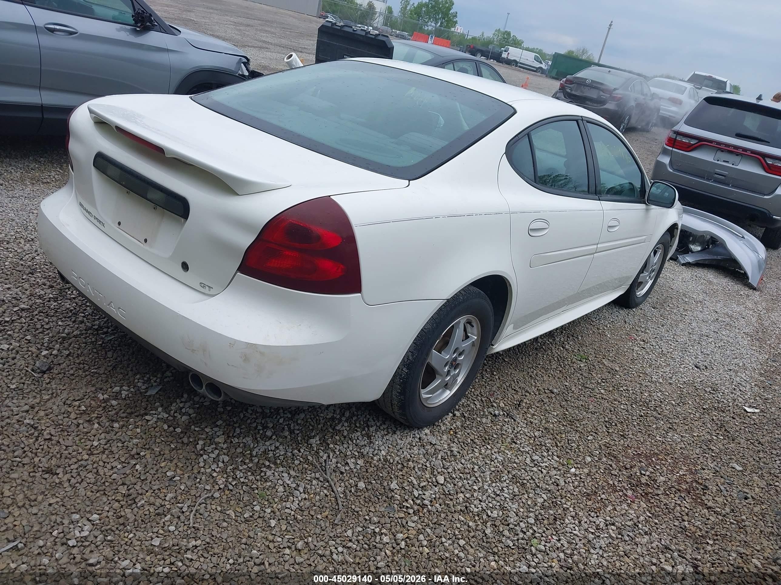 2004 Pontiac Grand Prix Gt1 Белый vin: 2G2WP522541125074