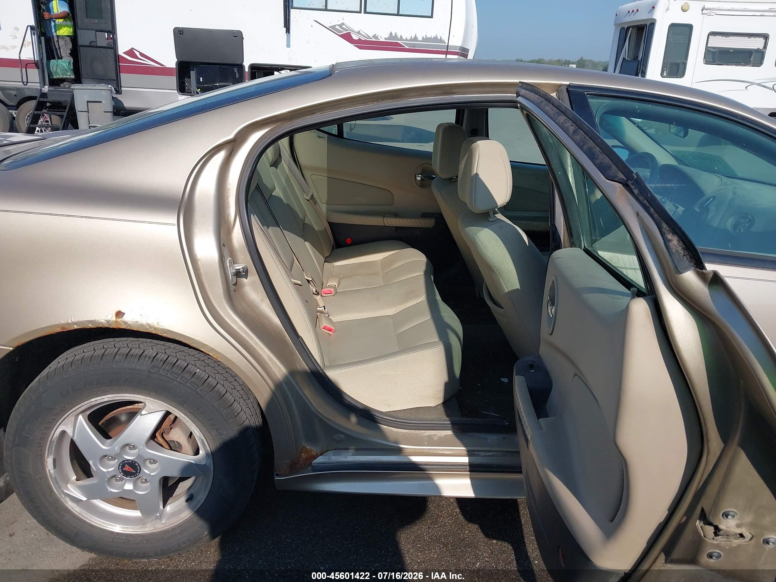2004 Pontiac Grand Prix Gt1 Tan vin: 2G2WP522541286055