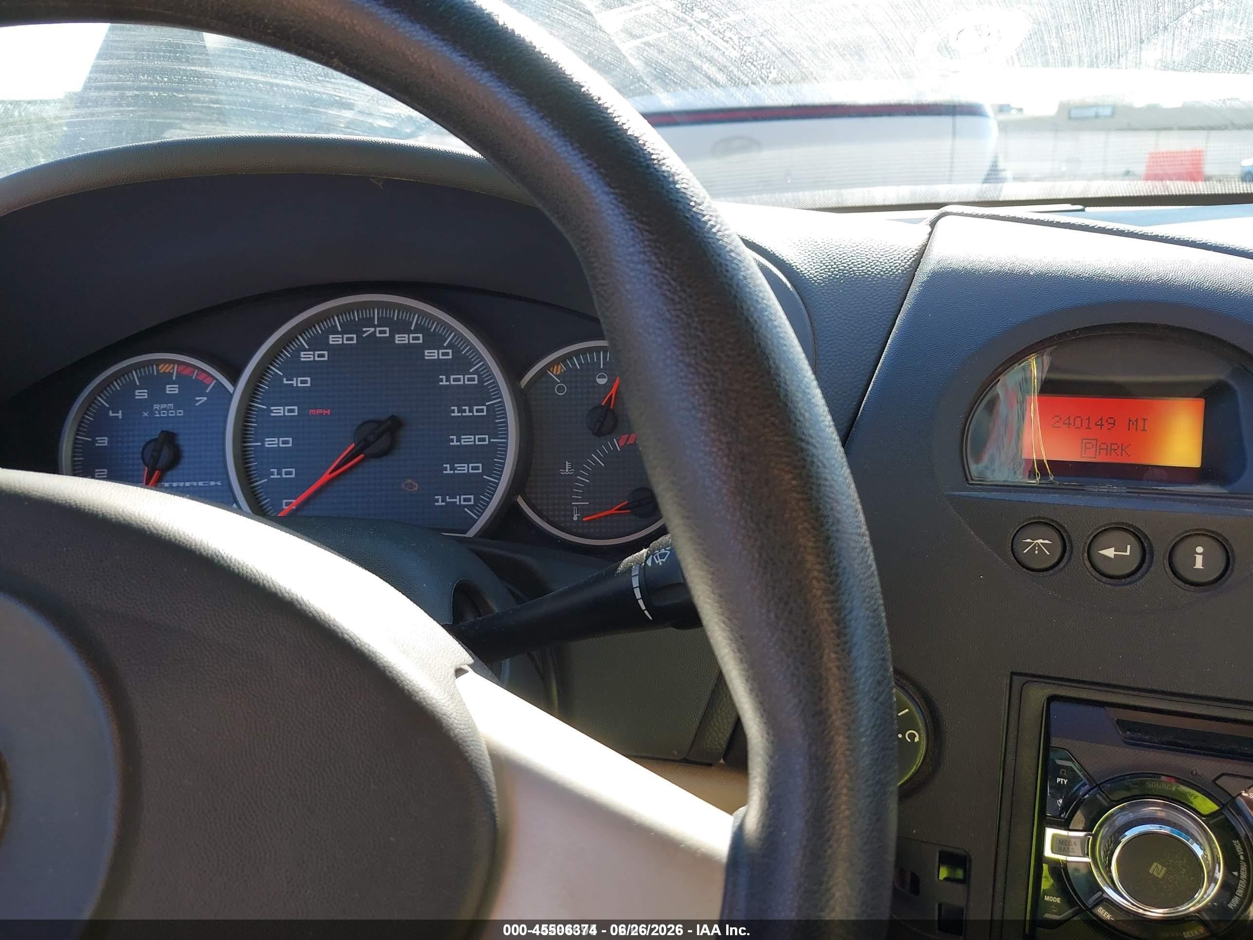 2005 Pontiac Grand Prix   Beige vin: 2G2WP522551307035
