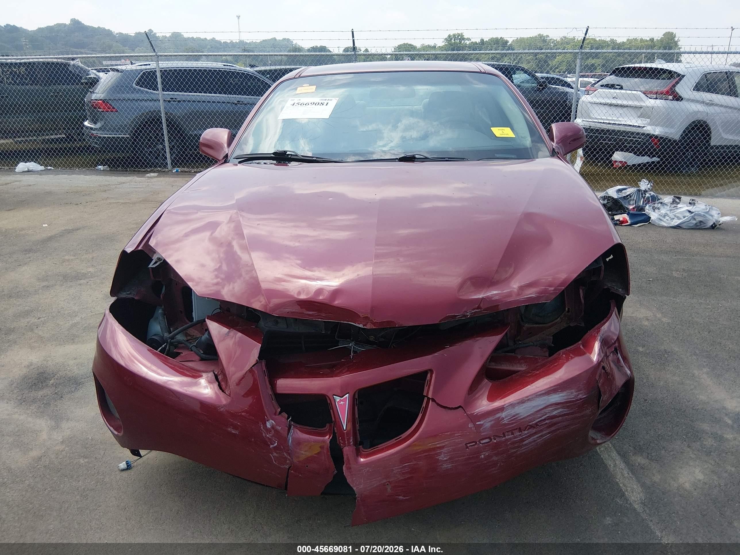 2004 Pontiac Grand Prix Gt1 Red vin: 2G2WP522641364178