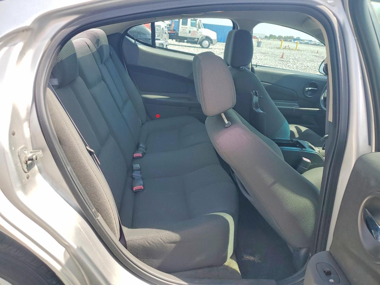 2005 Pontiac Grand Prix Серебряный vin: 2G2WP522651177931
